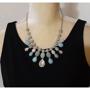 Beachy Sea Green Teal Faceted Bib Necklace 20" Silver Tone Coastal Statement